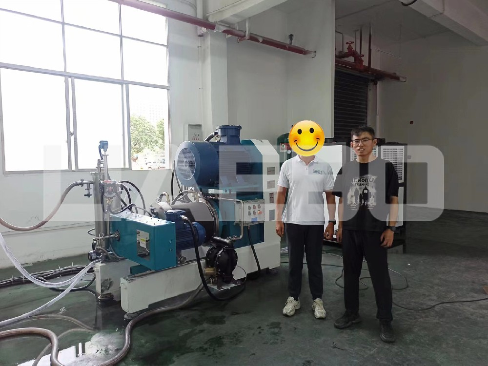 江西某公司60L雙動(dòng)力砂磨機(jī)調(diào)試成功