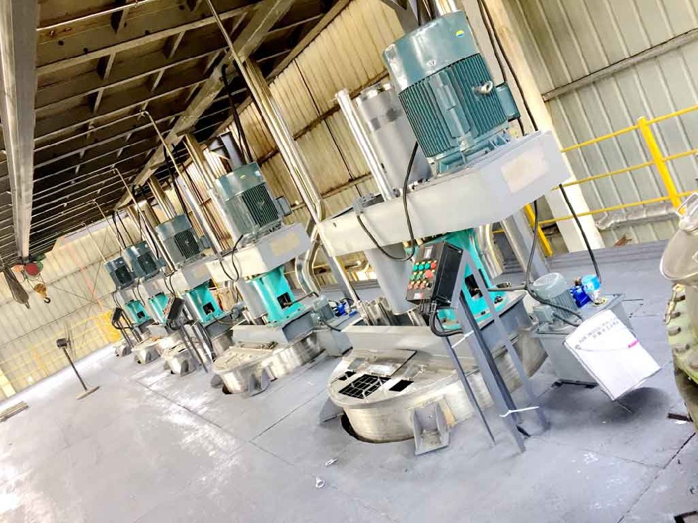 新鄉(xiāng)水性高防腐涂料自動化生產(chǎn)線