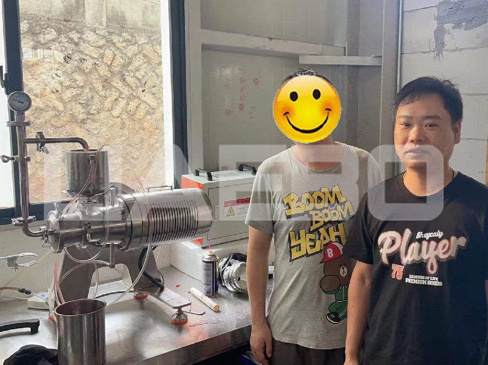 浙江省某文具公司0.2L納米砂磨機(jī)調(diào)試成功